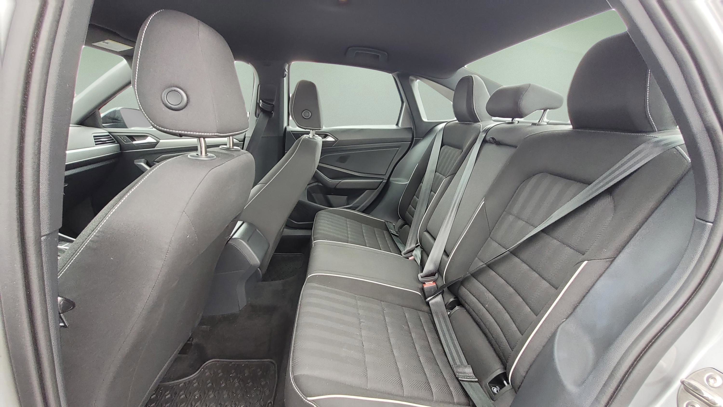 Used 2023 Volkswagen Jetta Sport image 16