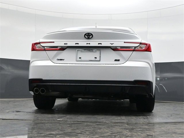 Used 2025 Toyota Camry SE w/ Convenience Package image 33