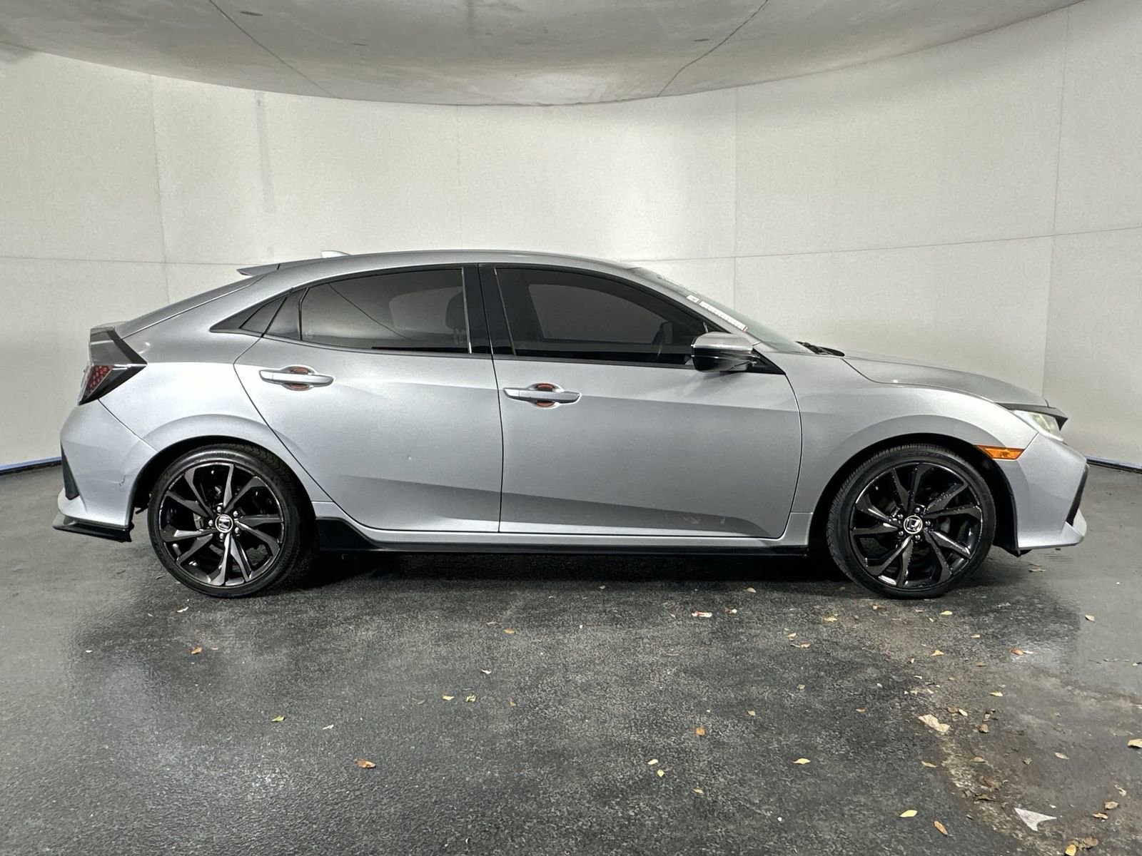 Used 2018 Honda Civic Sport image 13