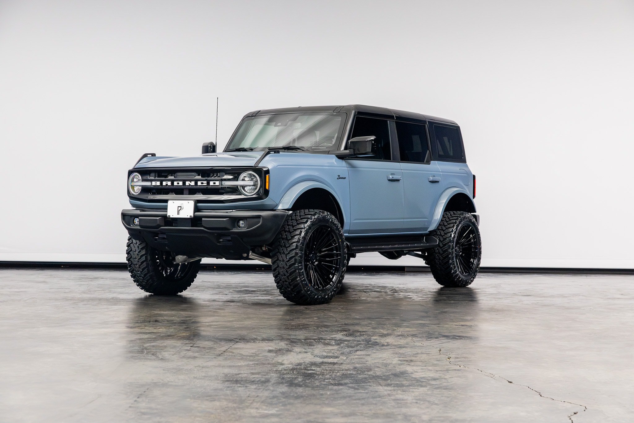 Used 2025 Ford Bronco Outer Banks AWD/4WD image 7