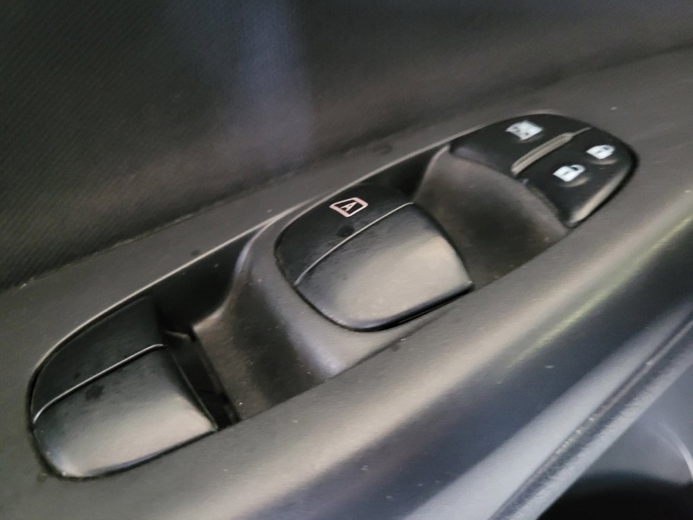 Used 2018 Nissan Sentra S FWD image 27