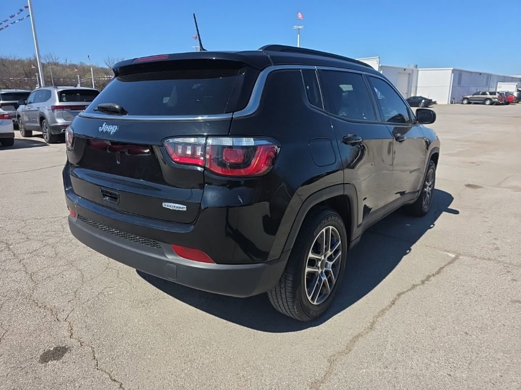 Used 2020 Jeep Compass Latitude w/ Popular Equipment Group image 5