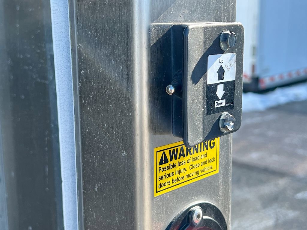 Used 2024 Ford E-450 and Econoline 450 Super Duty w/ Power Windows & Locks Group image 35