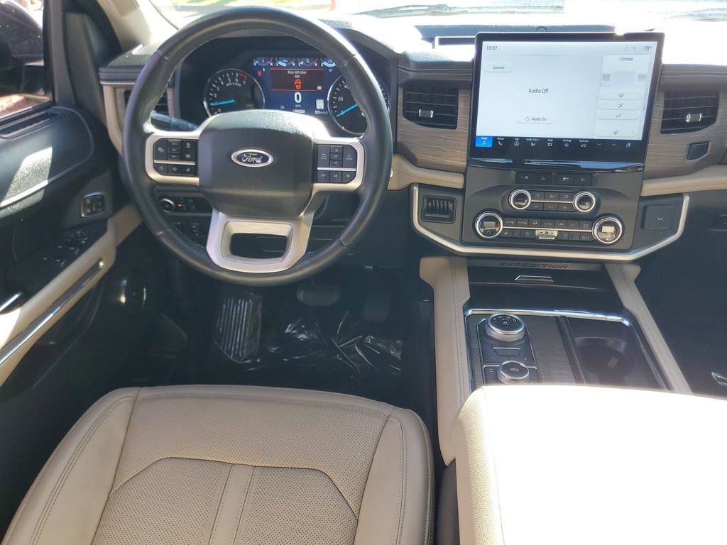 Used 2024 Ford Expedition Max Limited AWD/4WD image 17
