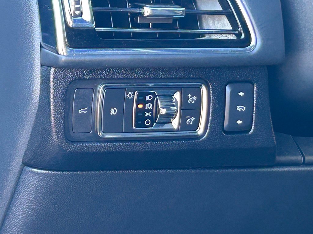 Used 2022 Lincoln Navigator L Black Label AWD/4WD image 34