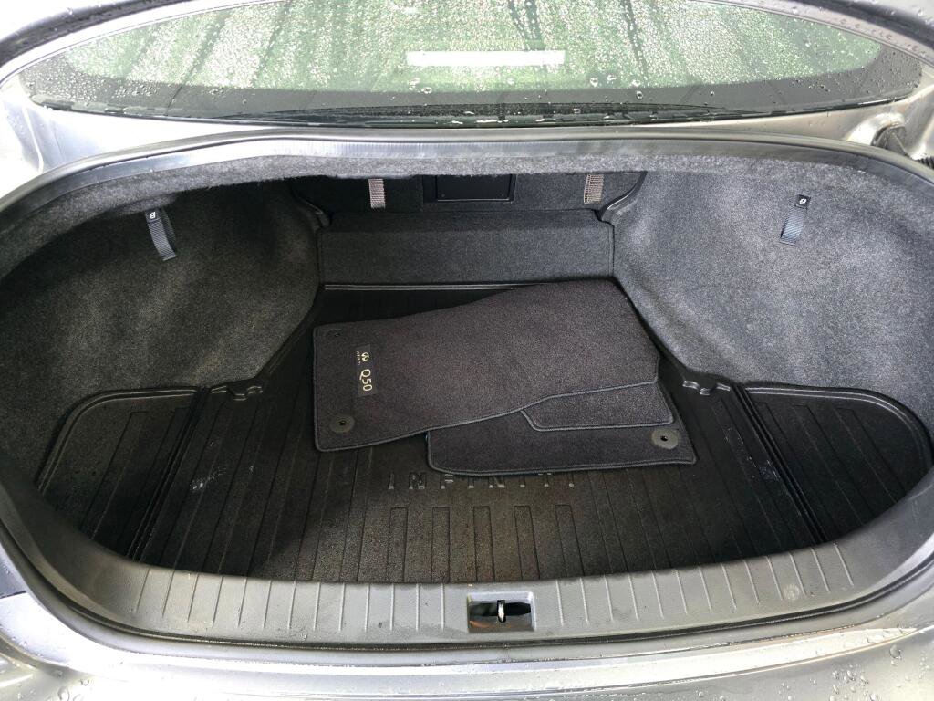 Used 2019 INFINITI Q50 Luxe w/ Essential Package (3.0T Luxe) AWD/4WD image 16