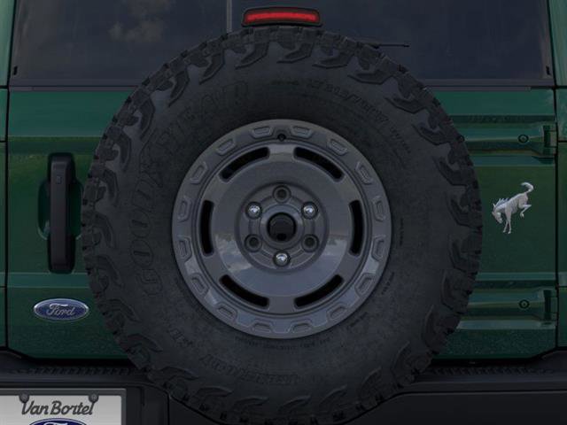 Used 2025 Ford Bronco Badlands image 24