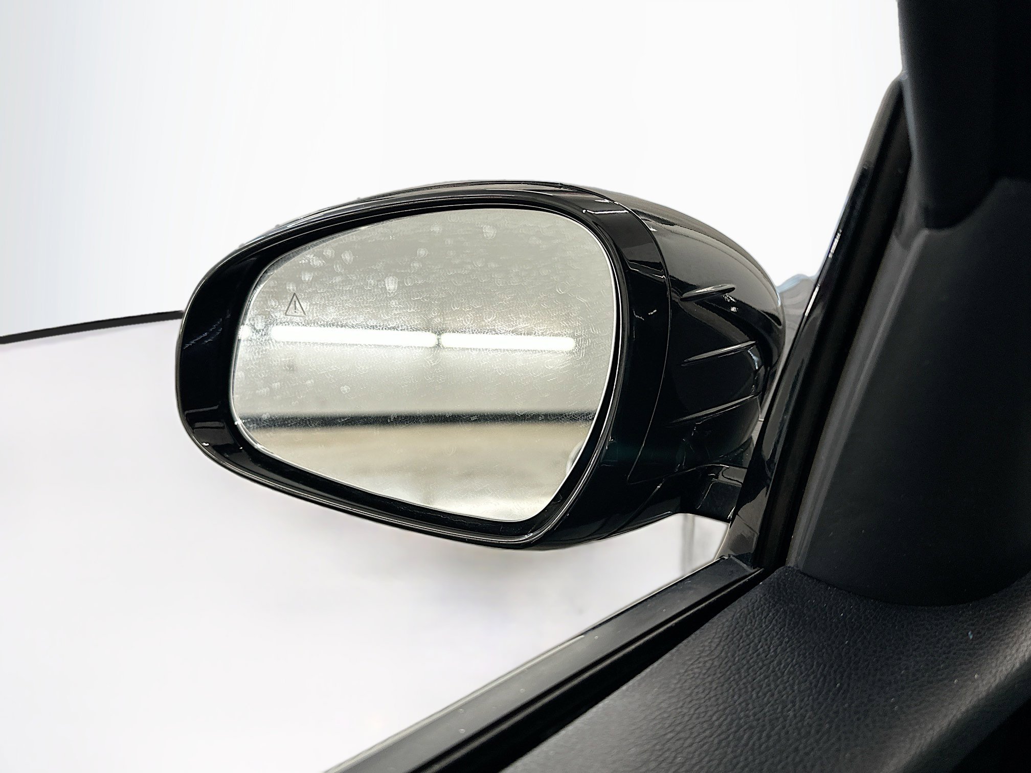 Used 2024 Genesis G70 2.5T image 16