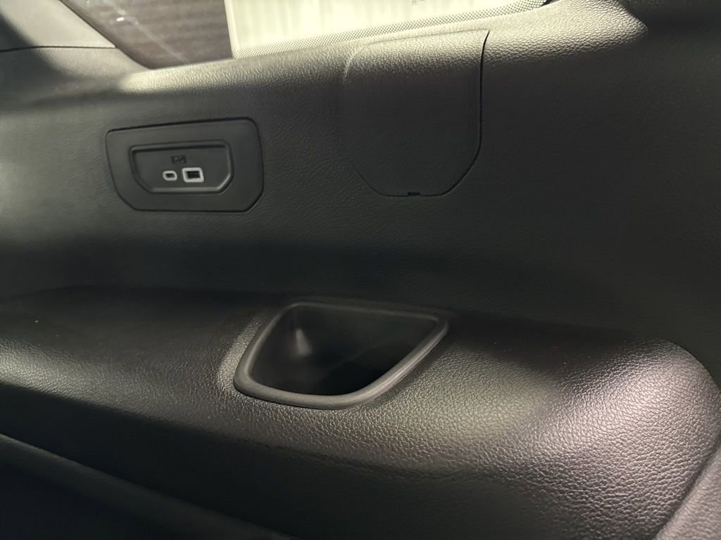 New 2025 Jeep Grand Cherokee L Limited w/ Luxury Tech Group II image 14