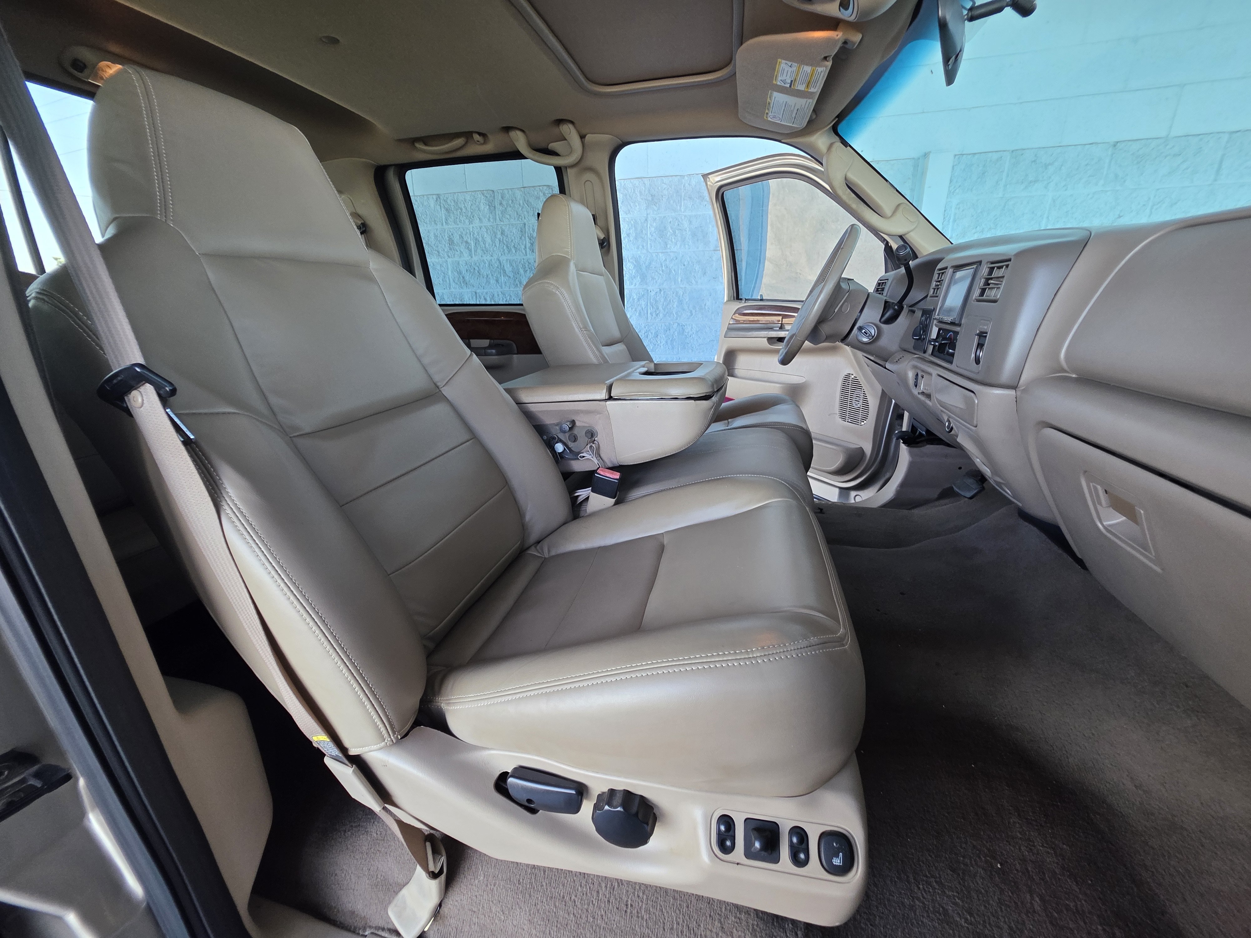 Used 2004 Ford F250 XL AWD/4WD image 12
