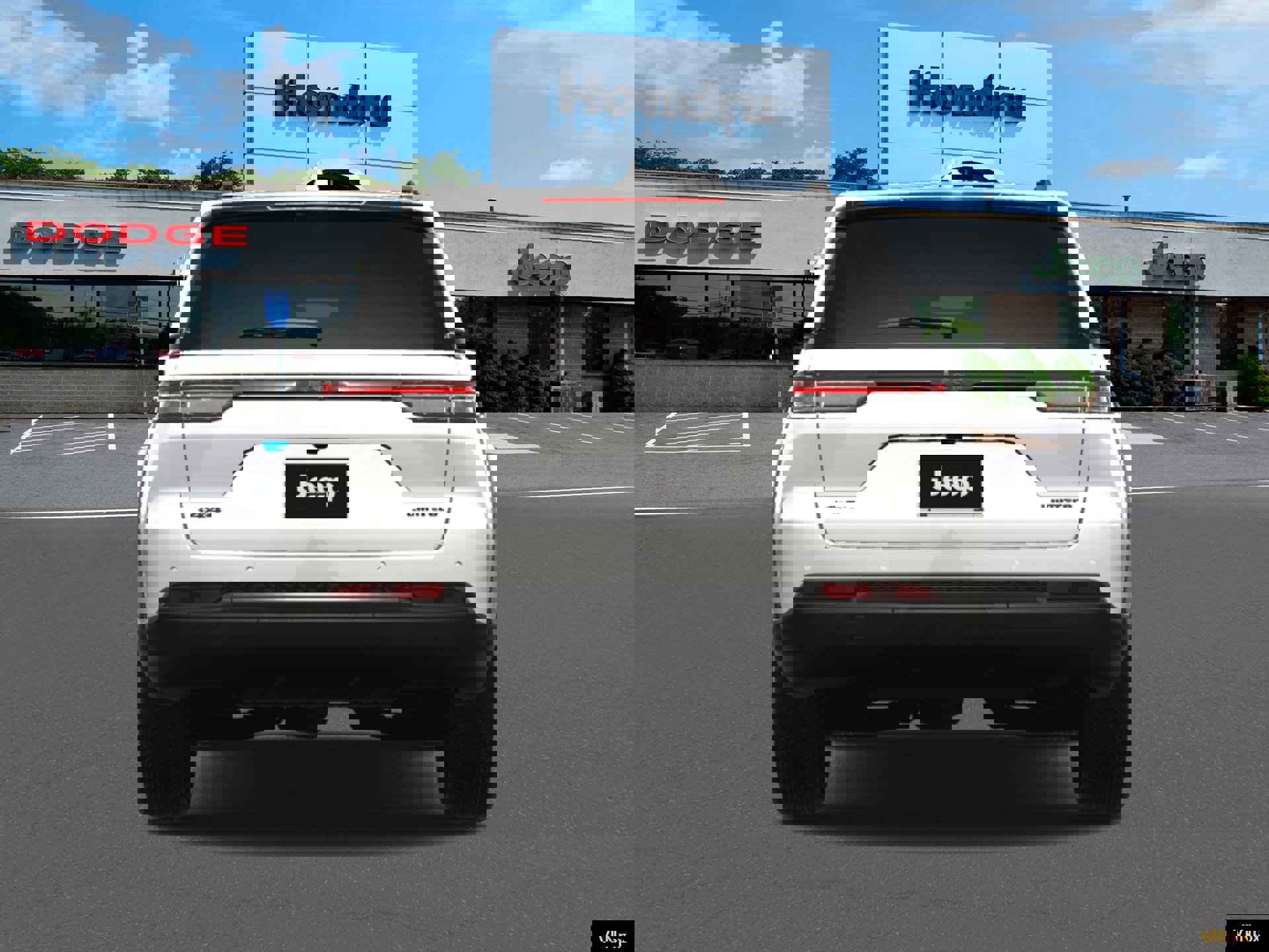 New 2025 Jeep Grand Cherokee Limited w/ Black Appearance Package AWD/4WD image 5