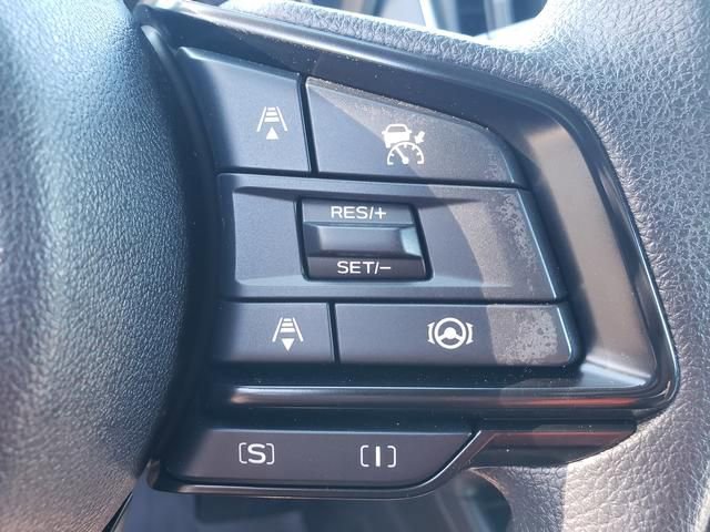 Used 2024 Subaru Crosstrek 2.0i Premium image 17