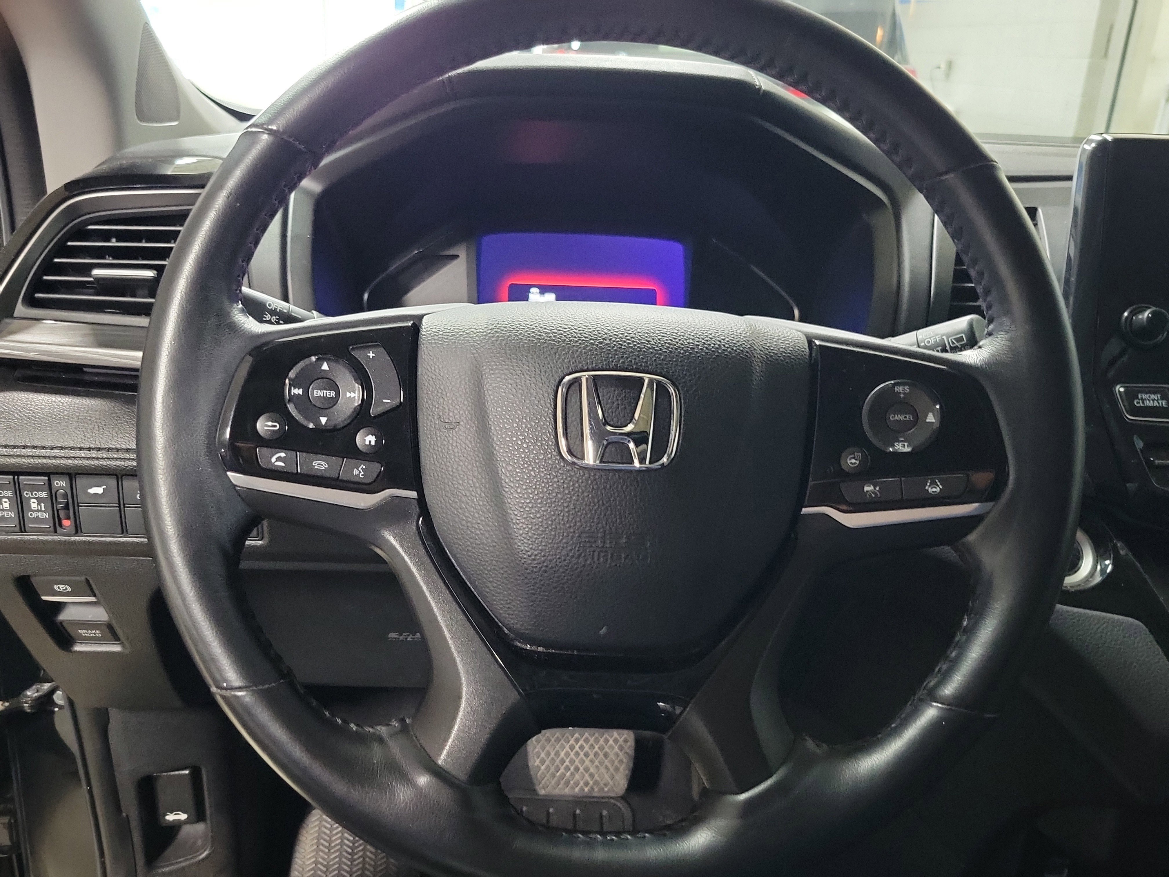 Certified 2023 Honda Odyssey Elite image 27