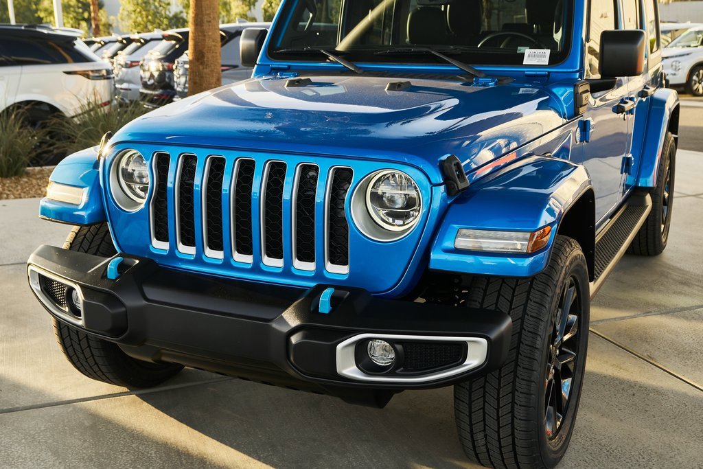 Used 2022 Jeep Wrangler Unlimited Sahara image 5