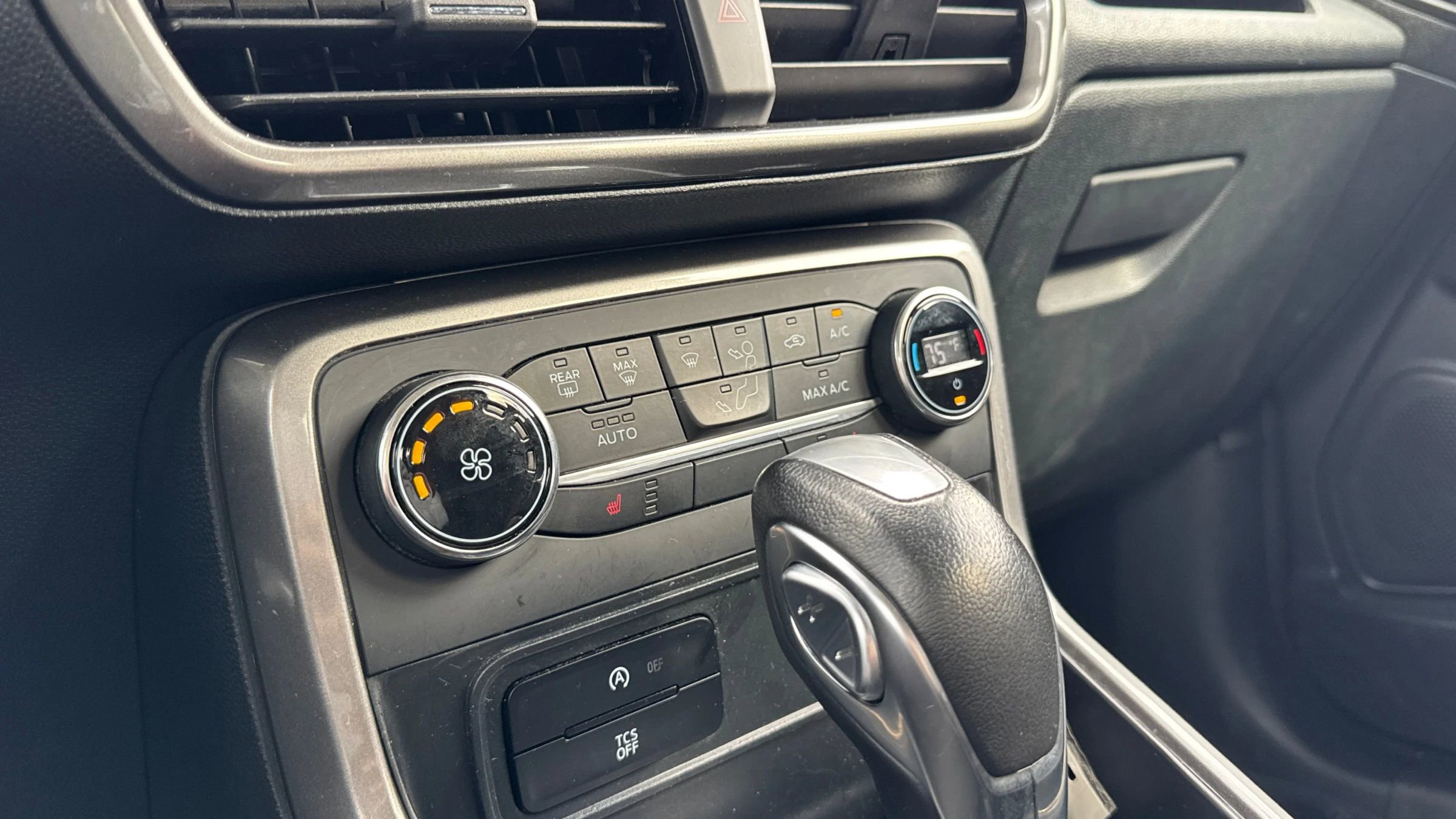 Used 2020 Ford EcoSport SE image 27