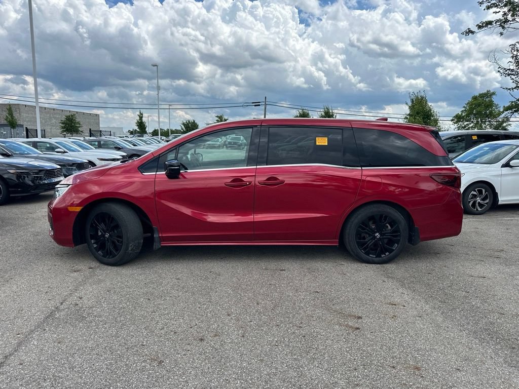Used 2025 Honda Odyssey Sport-L image 8
