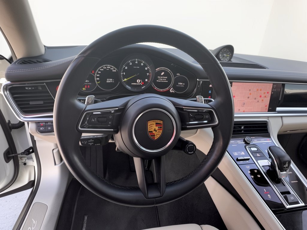 Used 2022 Porsche Panamera 4S AWD/4WD image 10