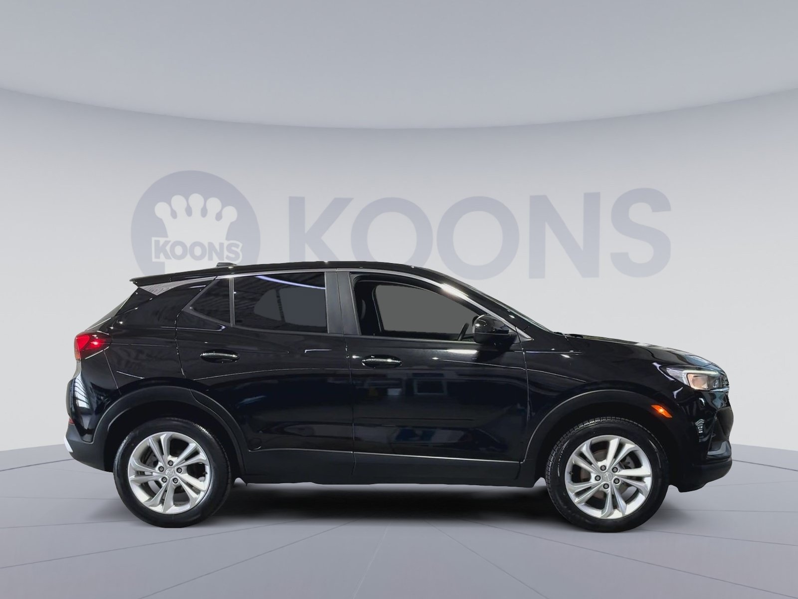 Used 2023 Buick Encore GX Preferred w/ Cold Weather Comfort Package AWD/4WD image 12