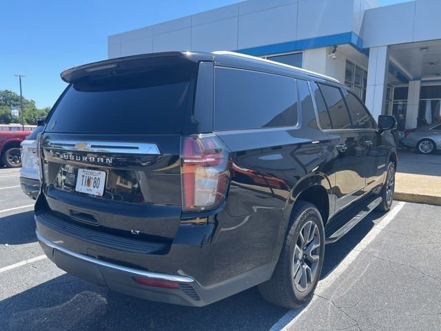 Used 2021 Chevrolet Suburban LT w/ LT Signature Package RWD image 6