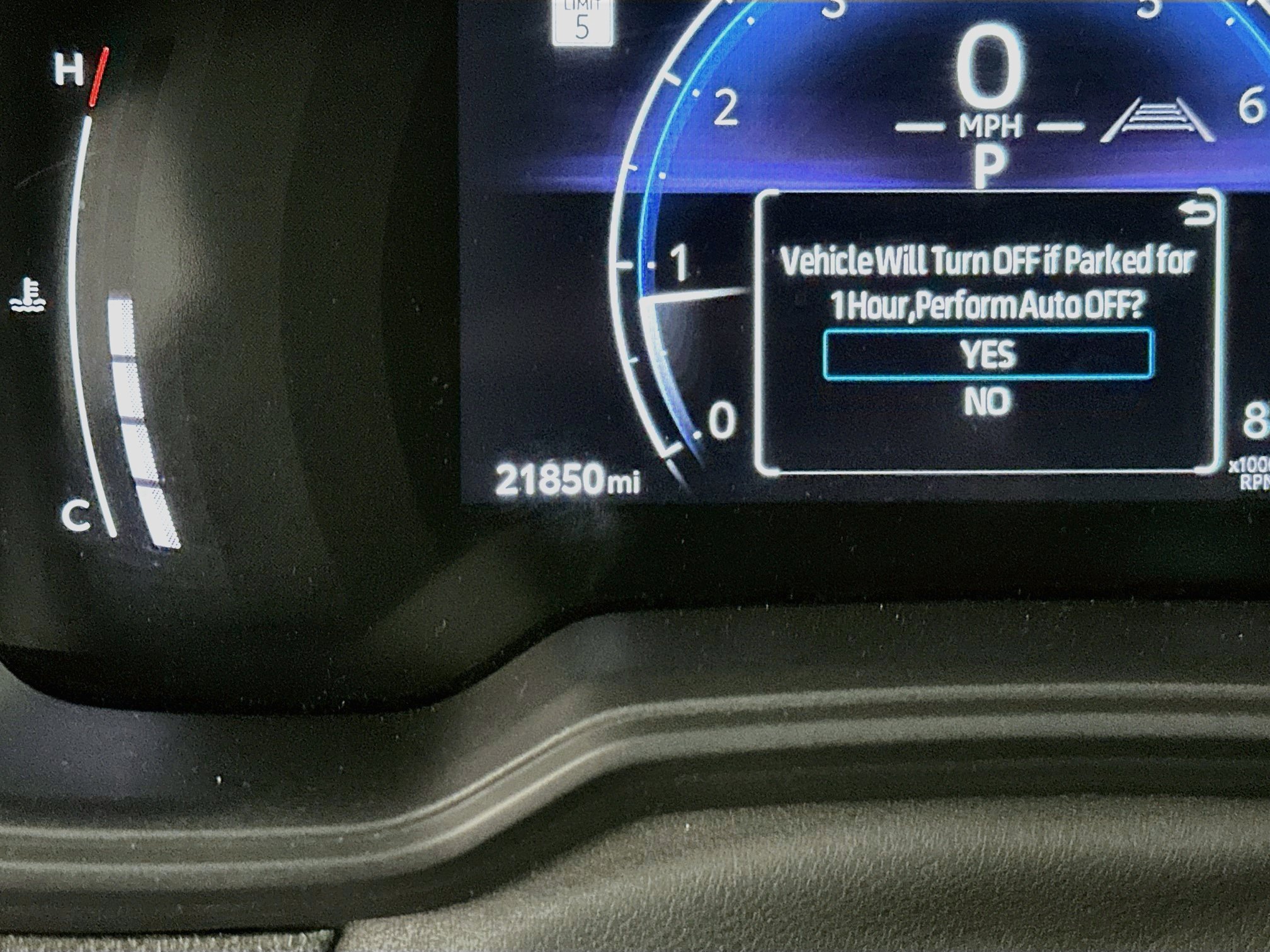 Used 2026 Toyota Corolla Cross LE FWD image 19