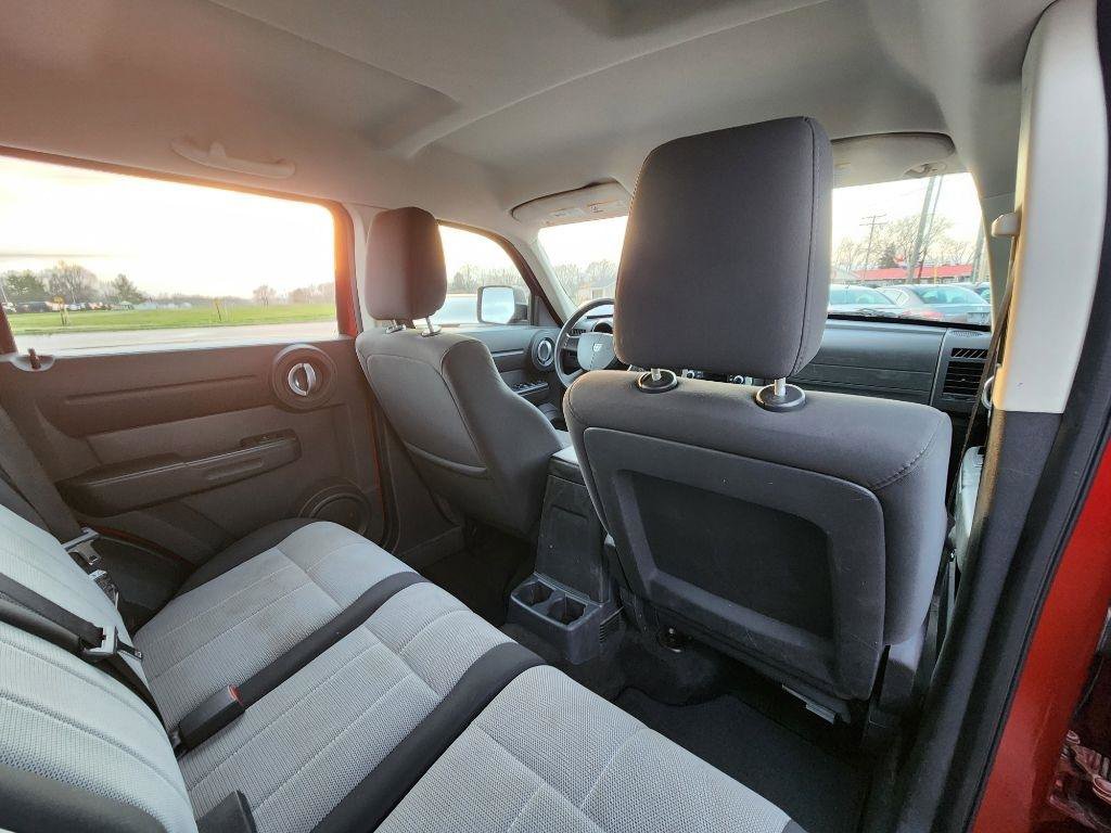 Used 2008 Dodge Nitro SXT image 20