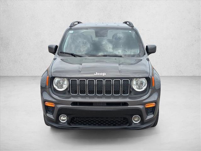 Used 2019 Jeep Renegade Latitude FWD image 2