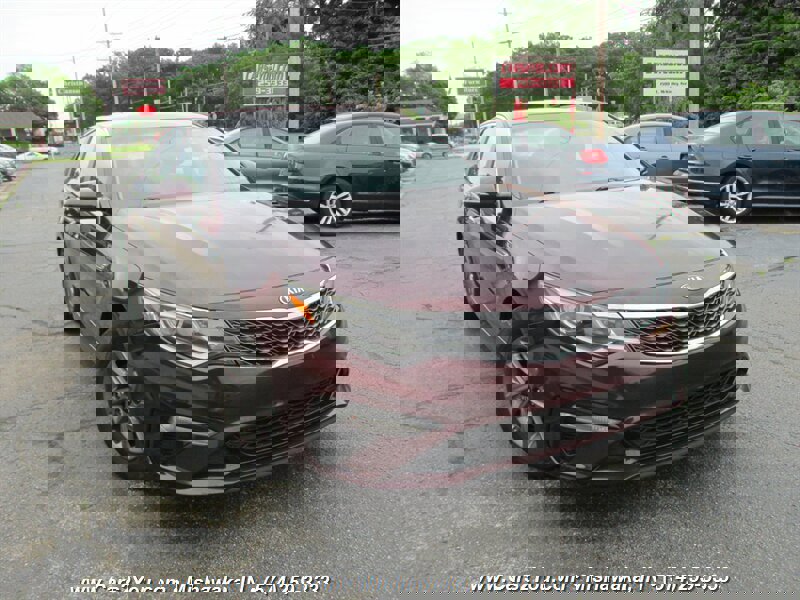 Used 2020 Kia Optima LX image 7