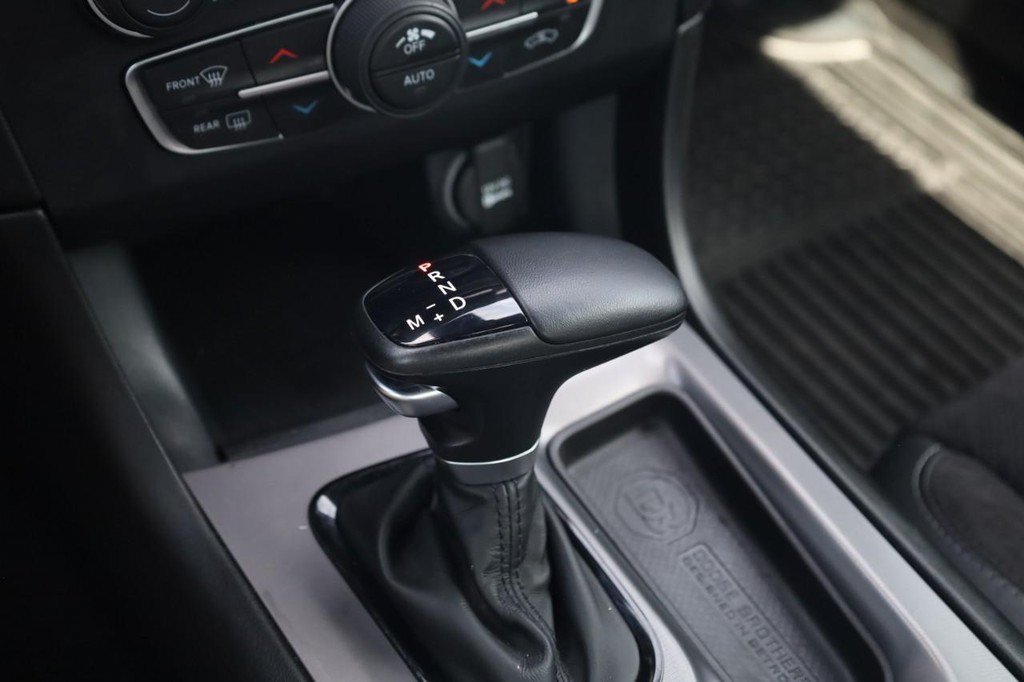 Used 2023 Dodge Charger R/T w/ Plus Group RWD image 18
