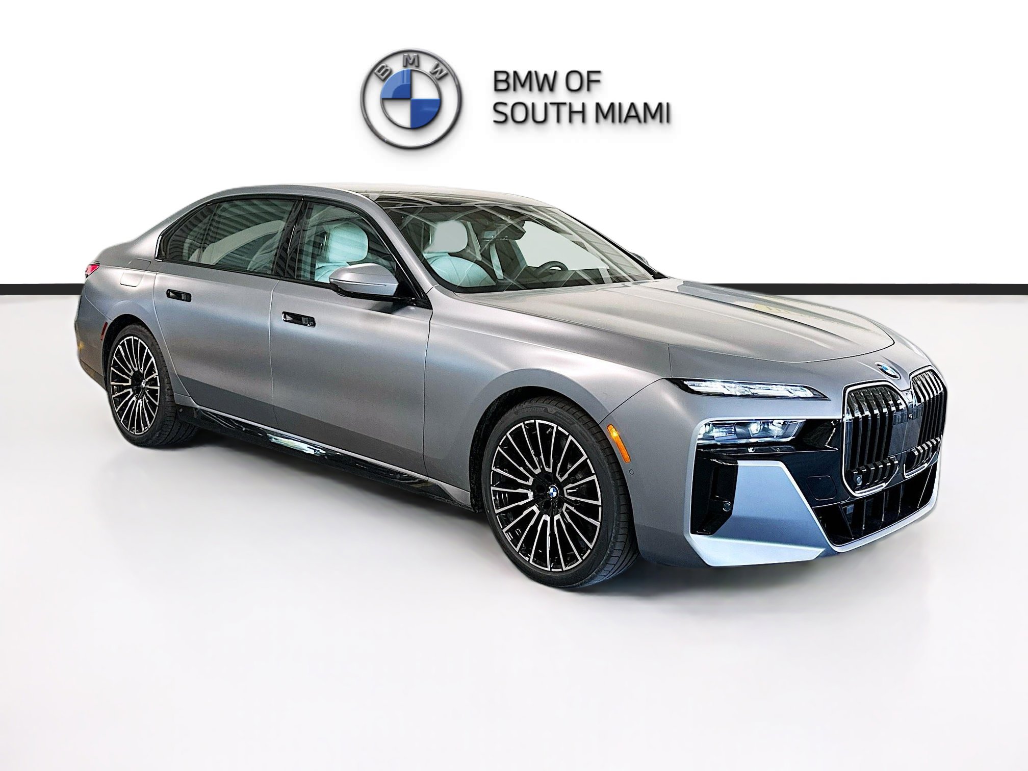 New 2026 BMW 760i xDrive w/ Executive Package image 1