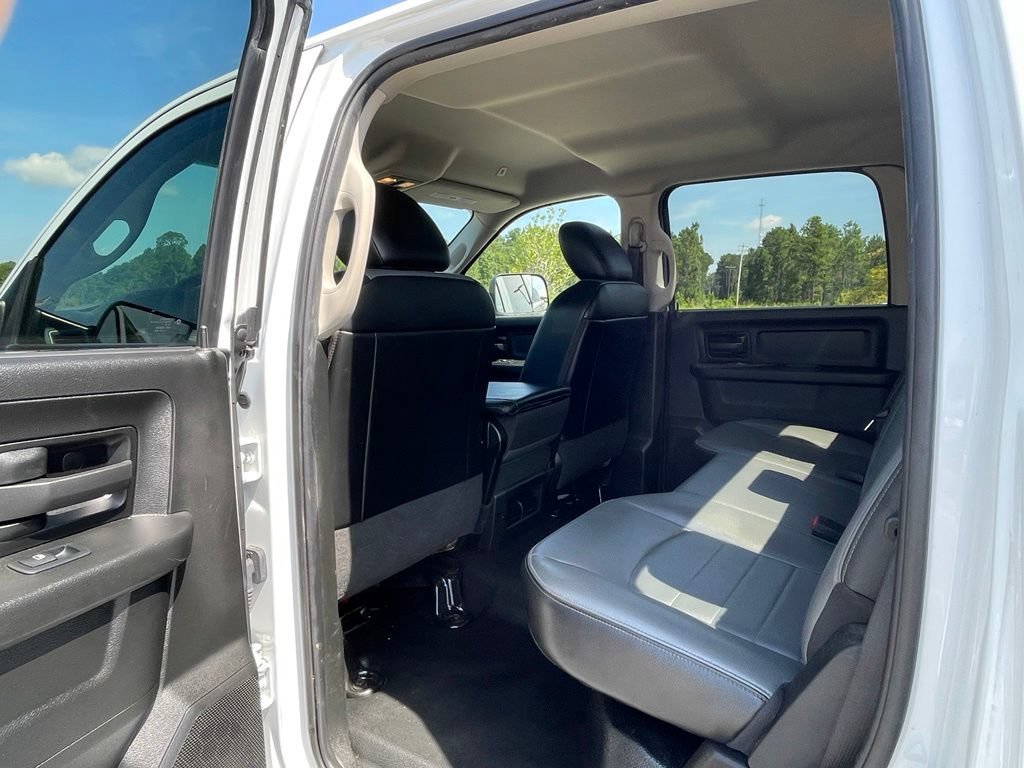 Certified 2022 RAM 1500 Tradesman w/ Chrome Appearance Group AWD/4WD image 37