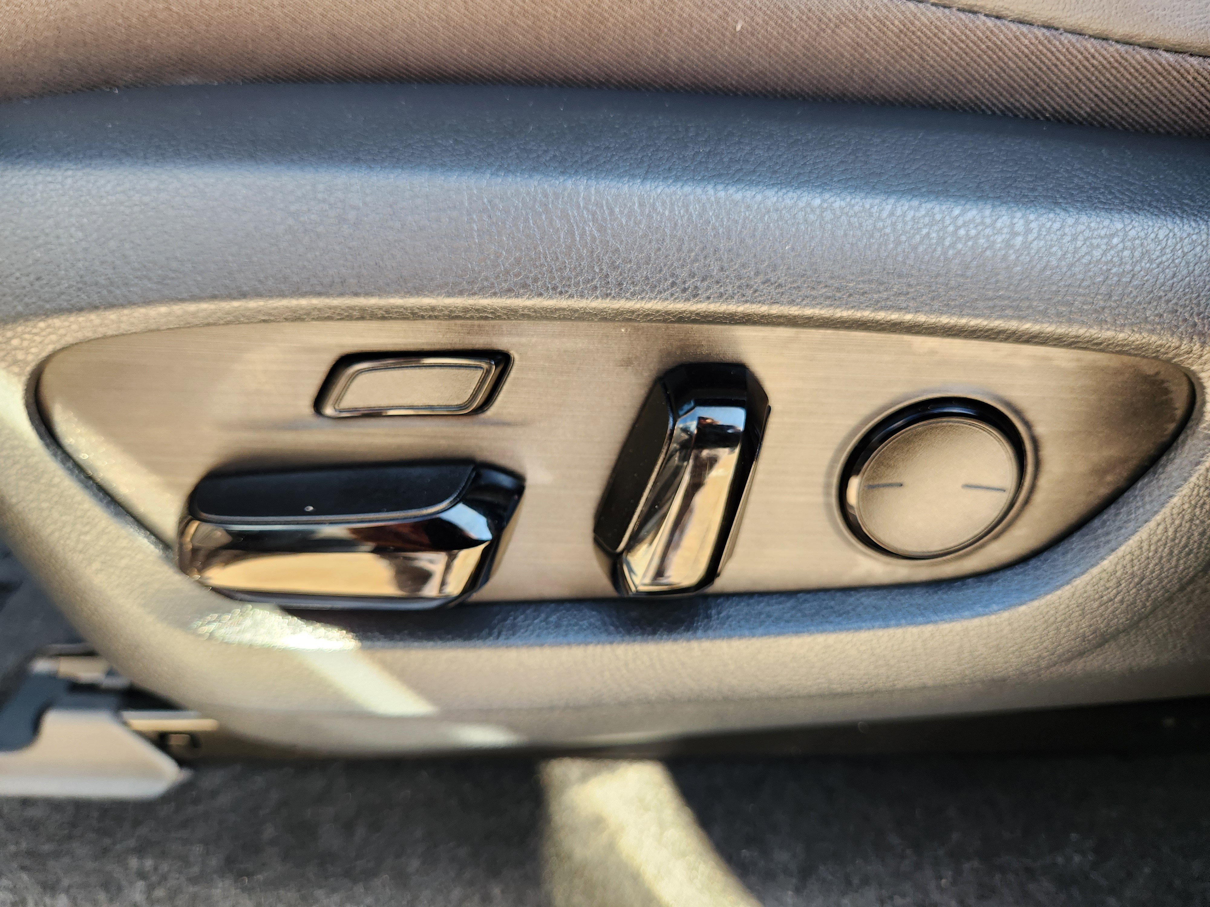 Used 2025 Lexus GX 550 image 30