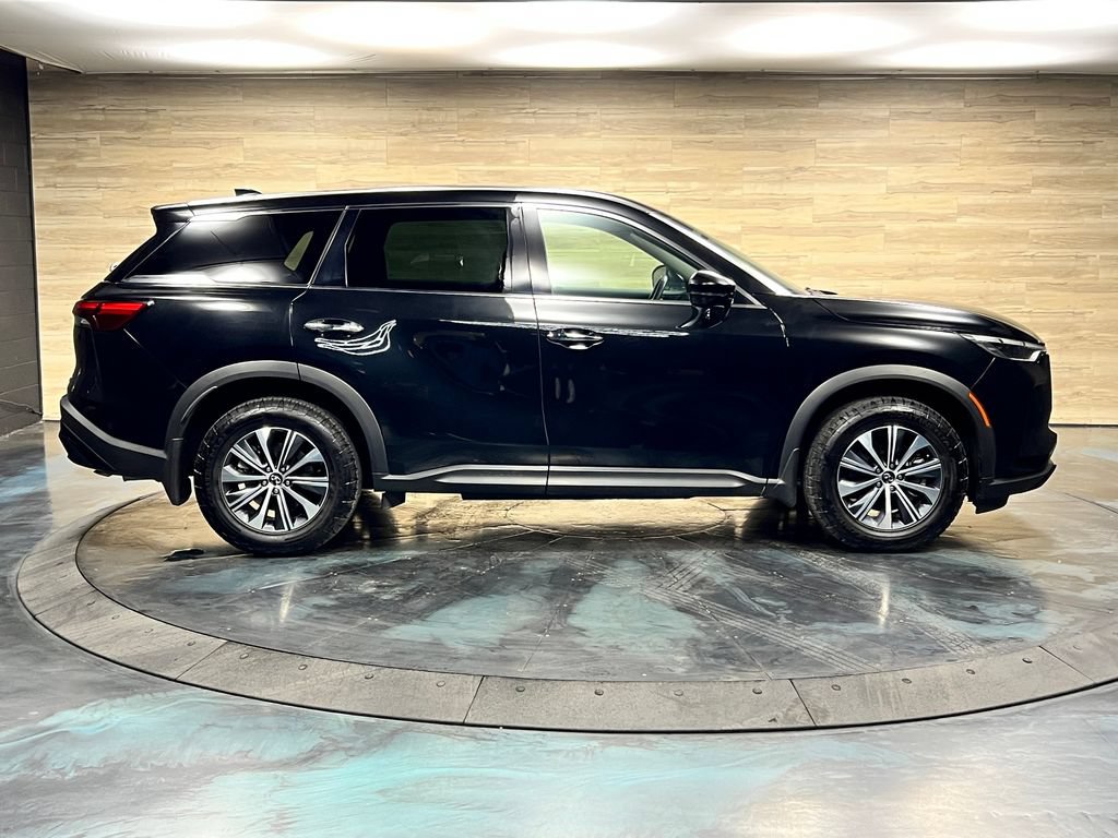 Used 2025 INFINITI QX60 Pure w/ Cargo Package AWD/4WD image 27