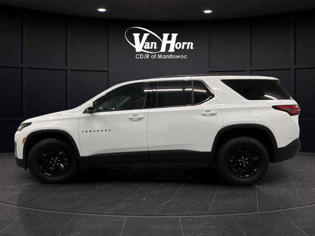 Used 2023 Chevrolet Traverse LT w/ Midnight/Sport Edition image 6