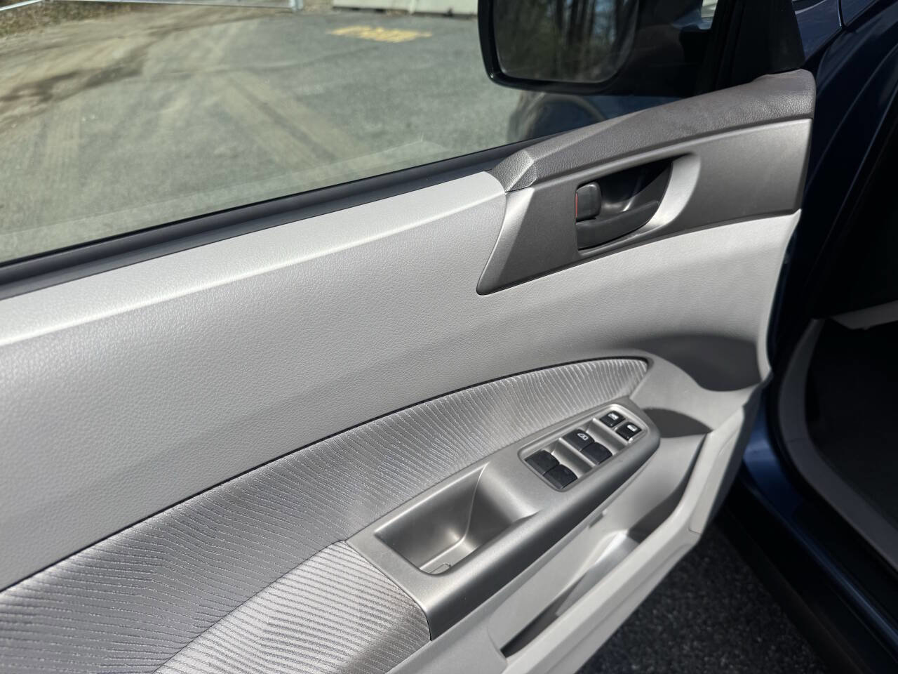 Used 2010 Subaru Forester 2.5X image 21