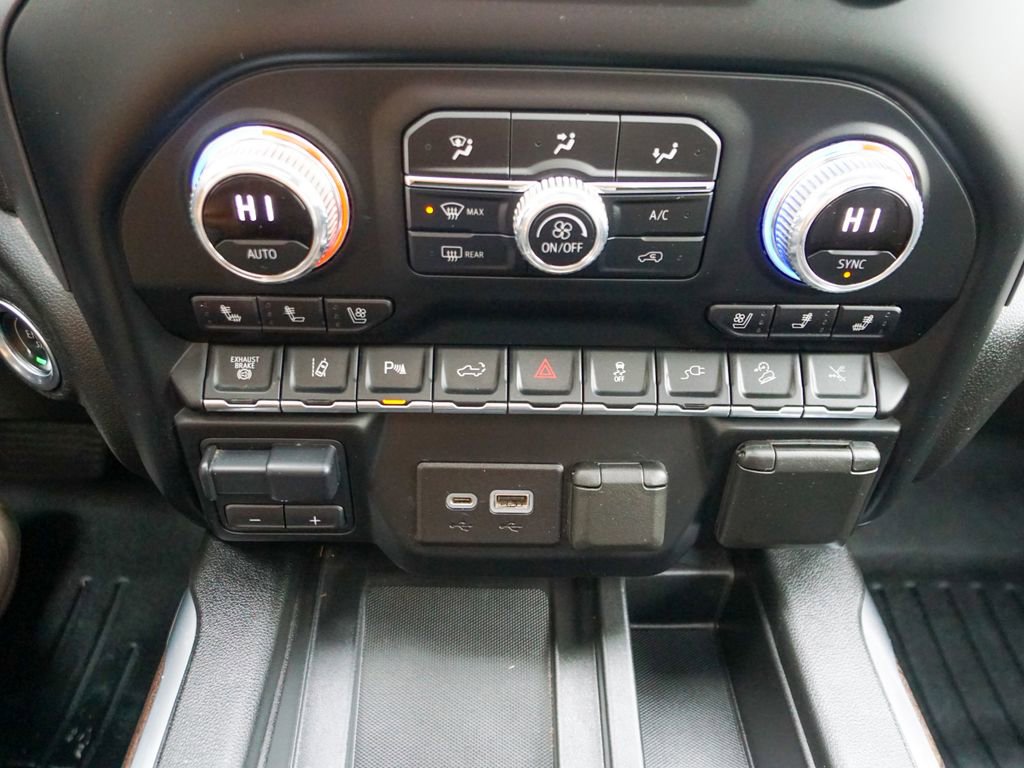 Used 2021 GMC Sierra 2500 Denali w/ Denali Ultimate Package image 29