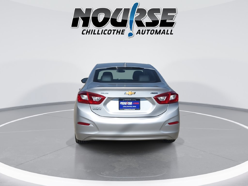 Used 2017 Chevrolet Cruze Premier FWD image 7