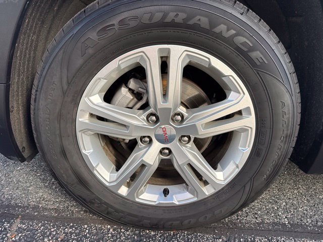 Used 2024 GMC Terrain SLE AWD/4WD image 7