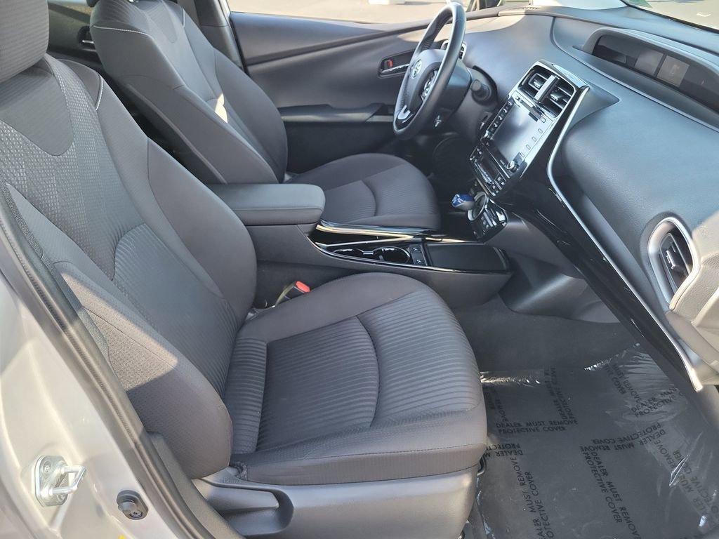 Used 2021 Toyota Prius Prime LE image 22