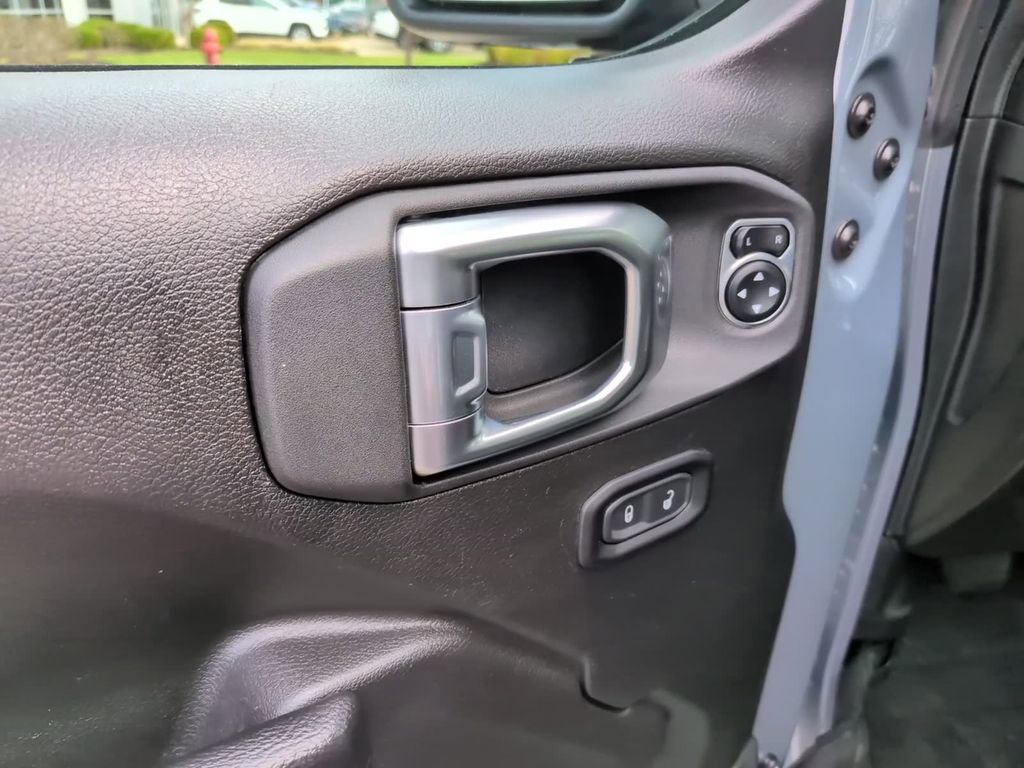 Used 2024 Jeep Wrangler Willys image 20