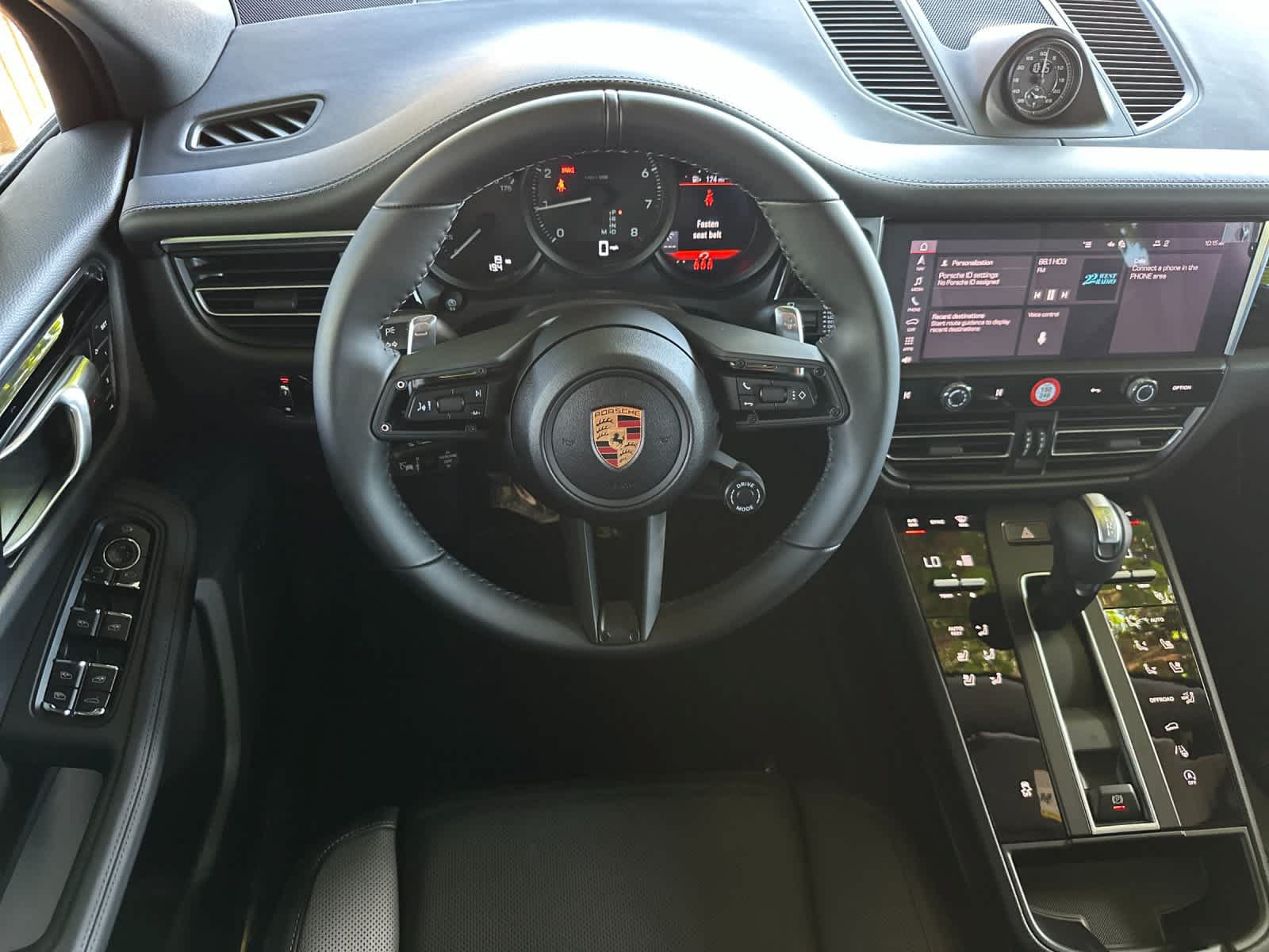 New 2026 Porsche Macan AWD/4WD image 15