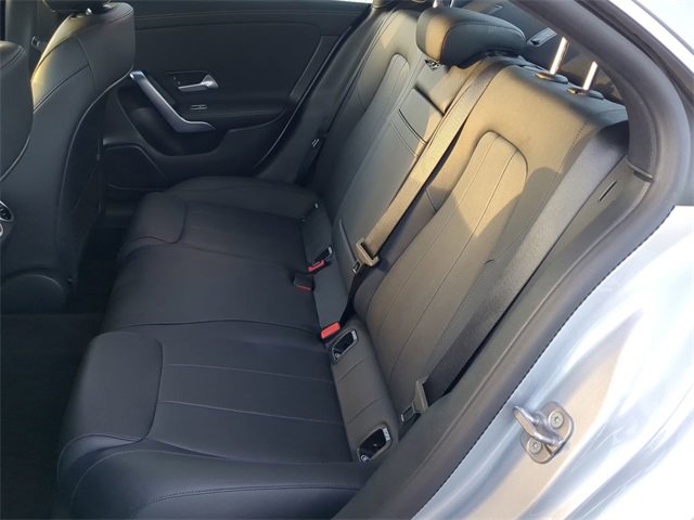 Used 2025 Mercedes-Benz CLA 250 image 16