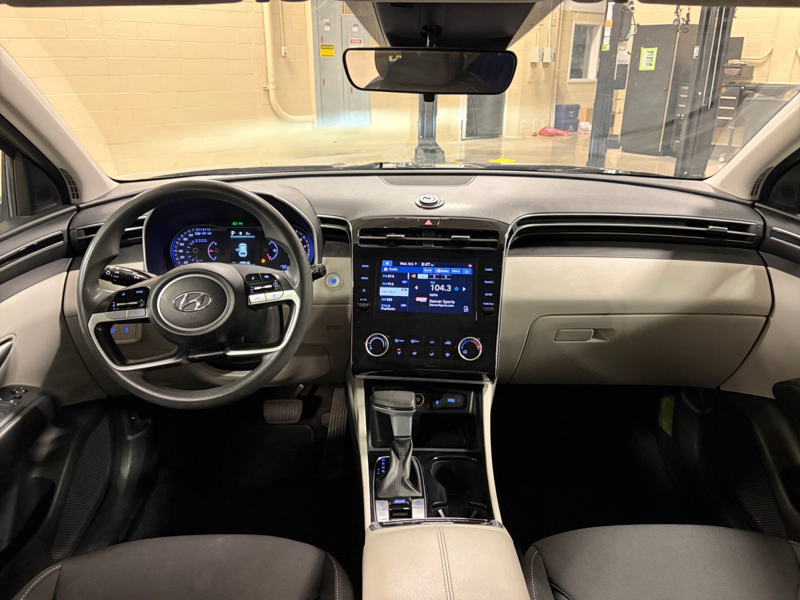 Used 2023 Hyundai Tucson SEL AWD/4WD image 16