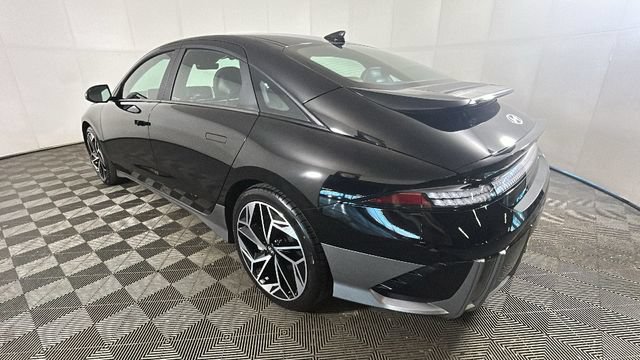 Used 2023 Hyundai Ioniq 6 SEL RWD image 4