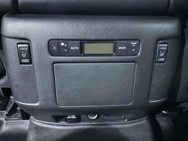 Used 2021 Nissan Armada Platinum w/ Captain's Chairs Package AWD/4WD image 12