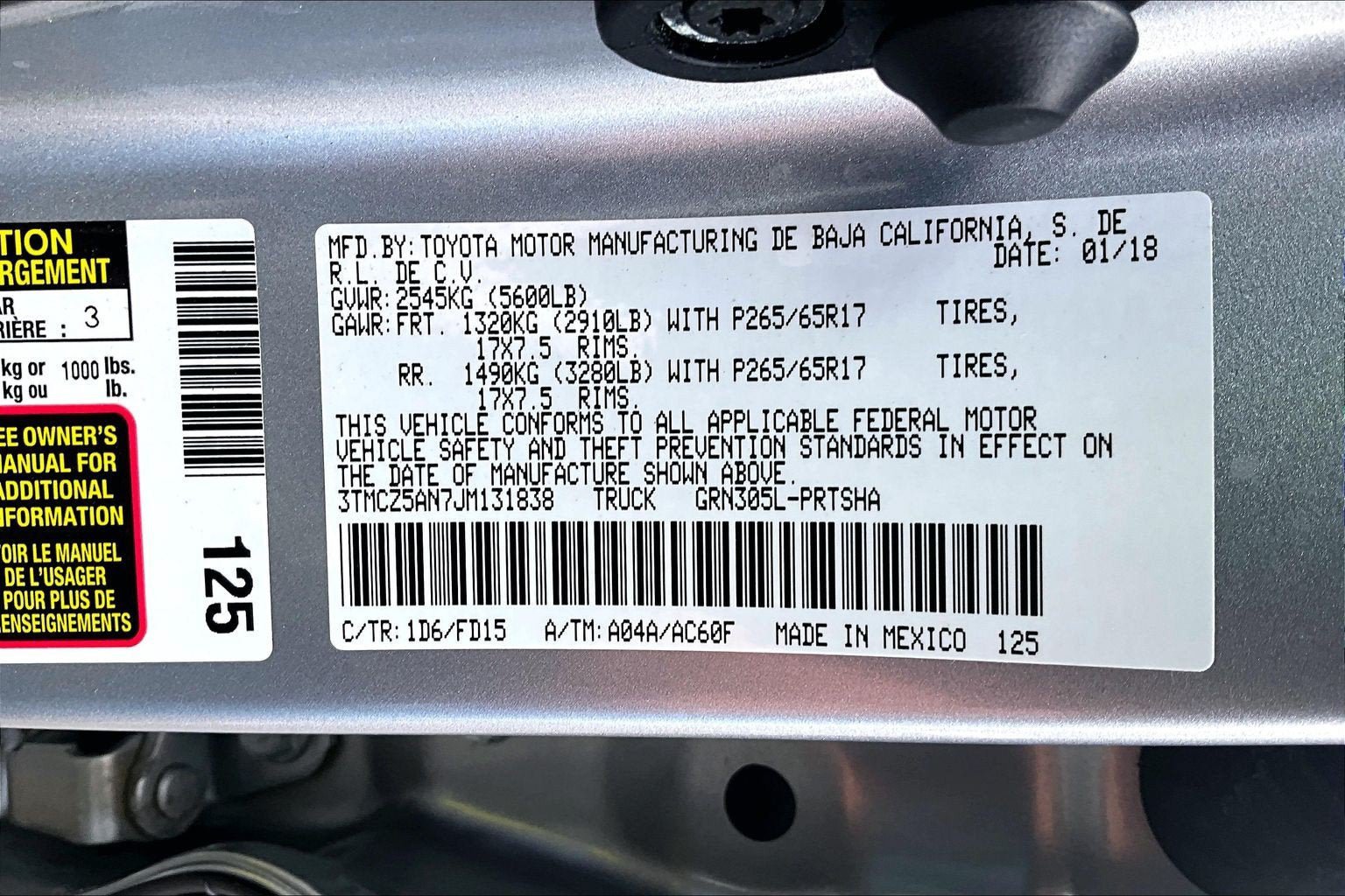 Used 2018 Toyota Tacoma TRD Sport AWD/4WD image 28