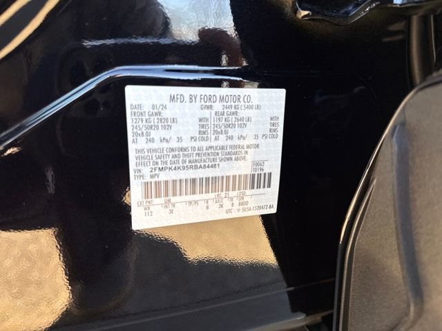 Used 2024 Ford Edge Titanium w/ Cargo Accessory Package image 26