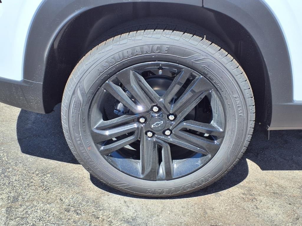 New 2025 Chevrolet Trax ACTIV w/ Driver Confidence Package image 4