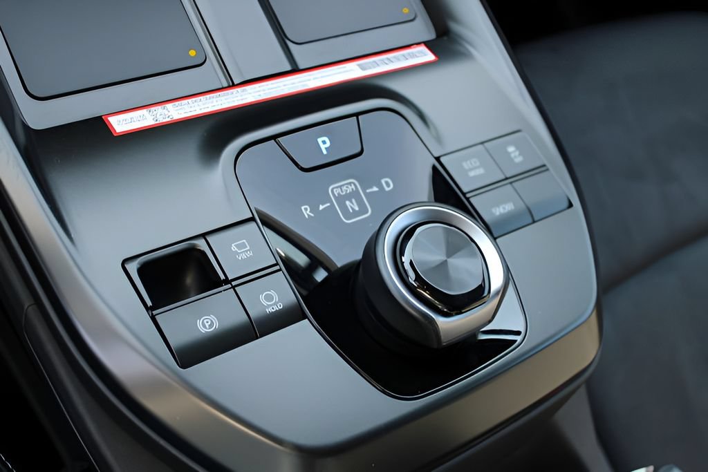 Certified 2026 Toyota C-HR AWD/4WD image 15