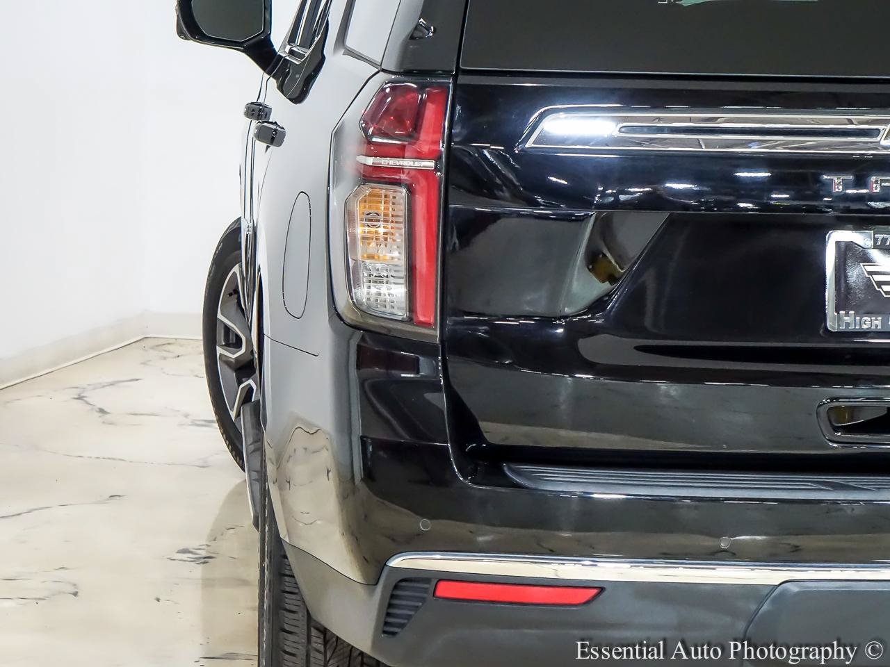 Used 2022 Chevrolet Tahoe LT w/ LT Signature Plus Package AWD/4WD image 8