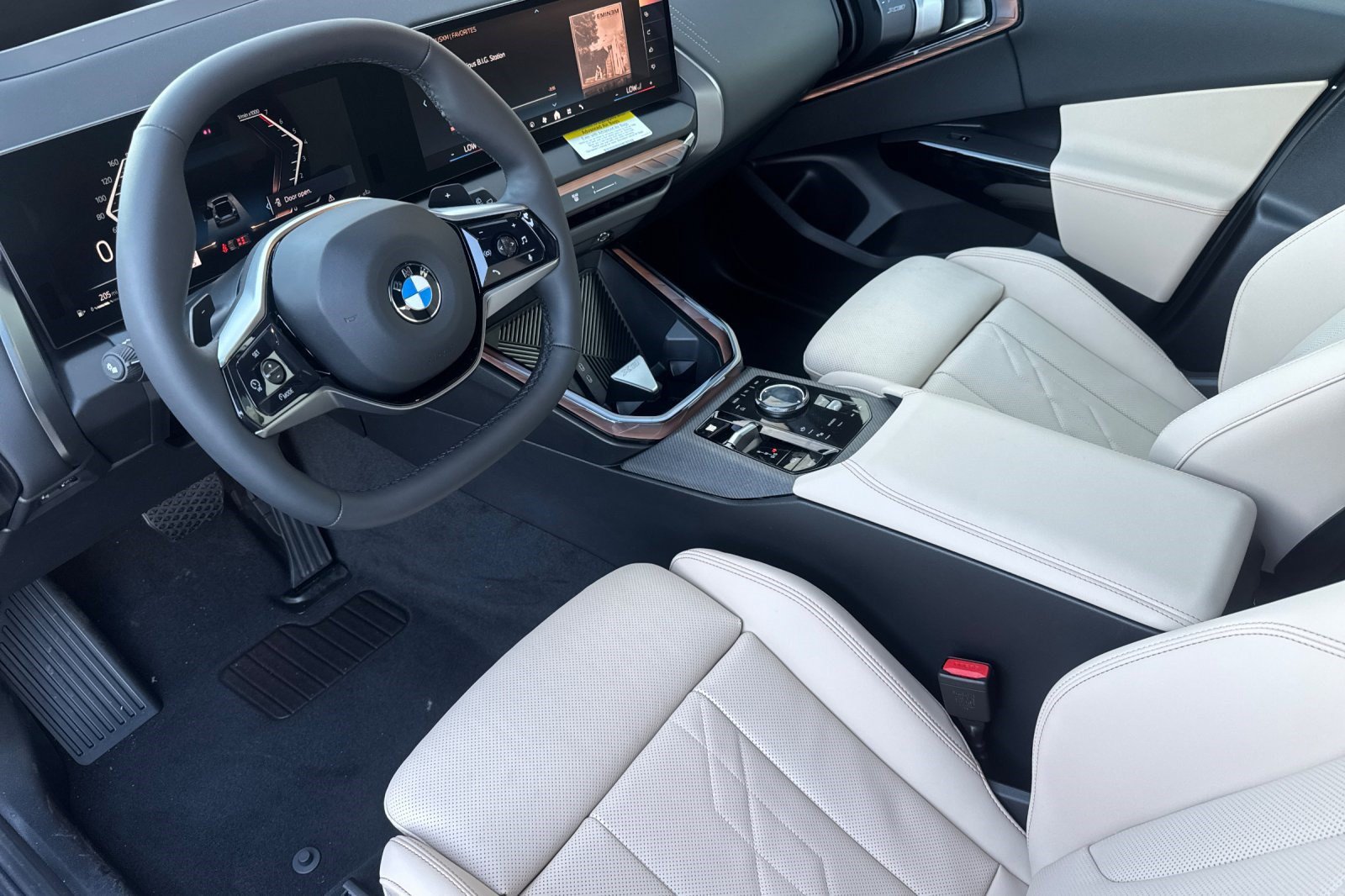 Used 2026 BMW X3 xDrive30i w/ Premium Package AWD/4WD image 4